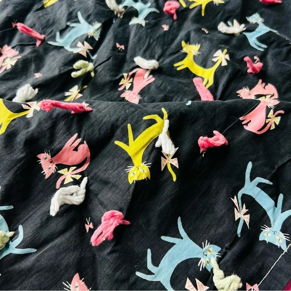 Vintage Handmade Cotton Quilt. Quilted throw for cat lovers.